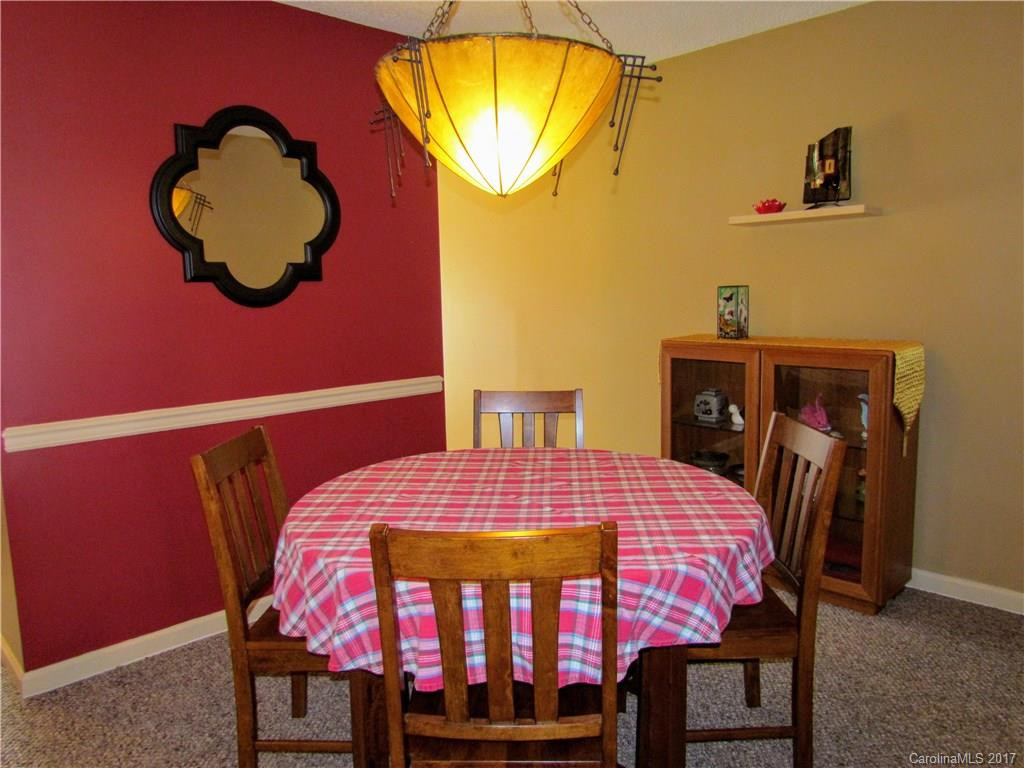 2704 Sagamore Lane #2704 - Photo 7