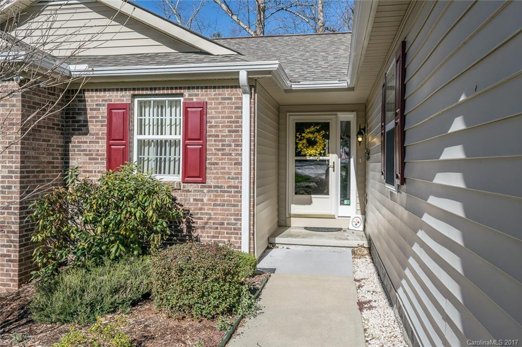 55 St Andrews Drive - Photo 2