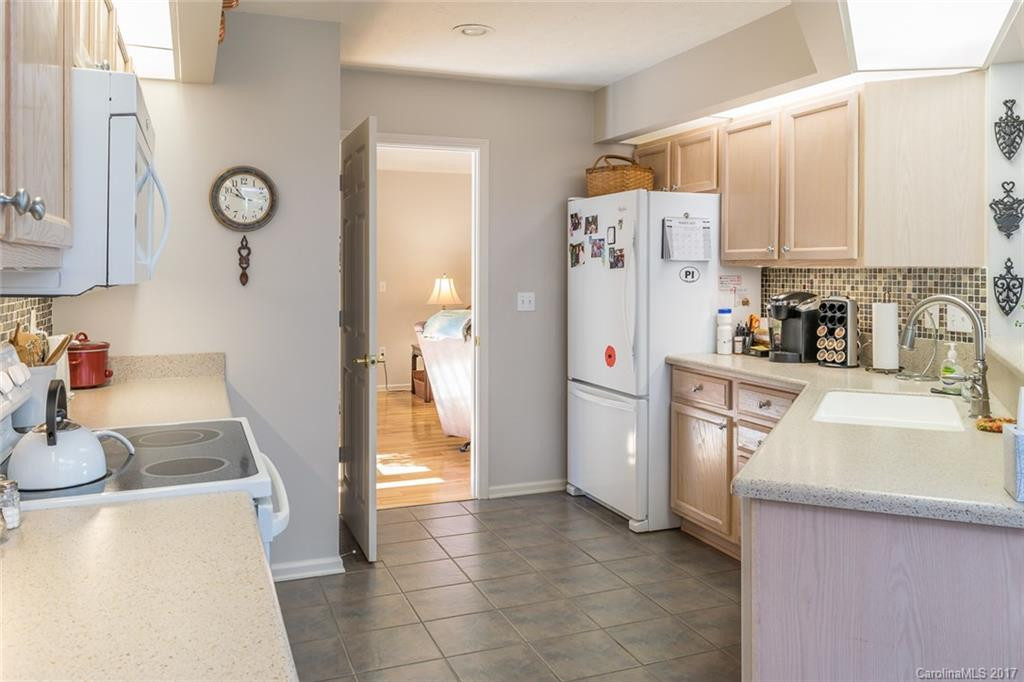 55 St Andrews Drive - Photo 9
