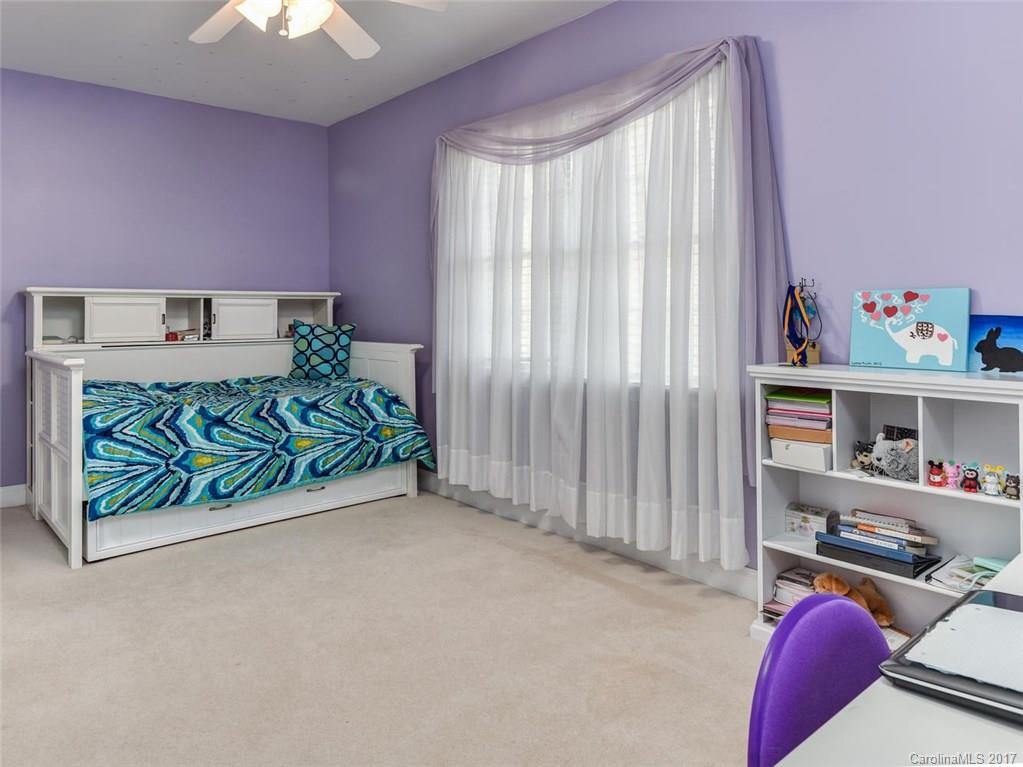 1034 Columbine Road - Photo 14