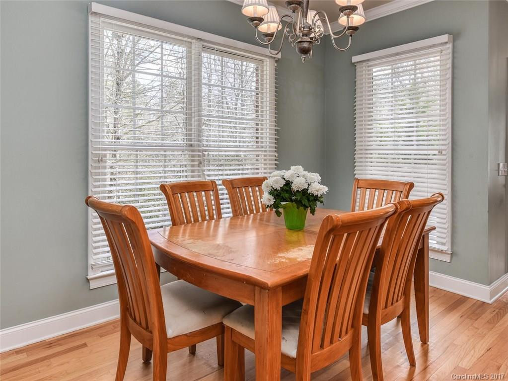 1034 Columbine Road - Photo 7