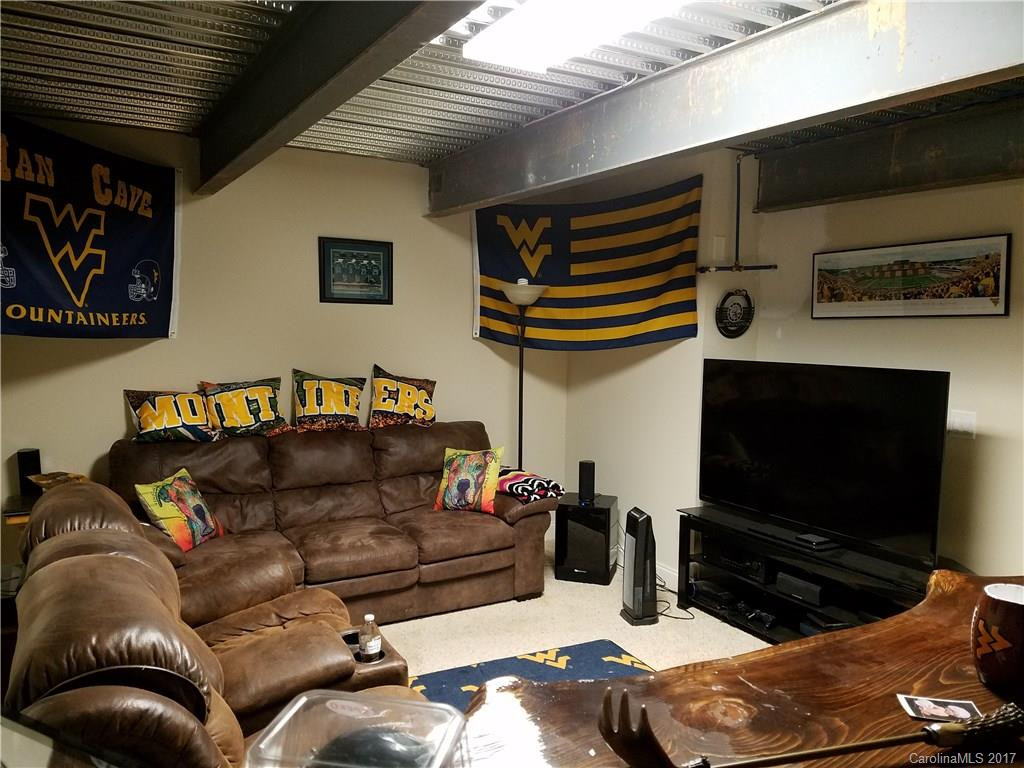 50 Kirby Road #50 - Photo 3