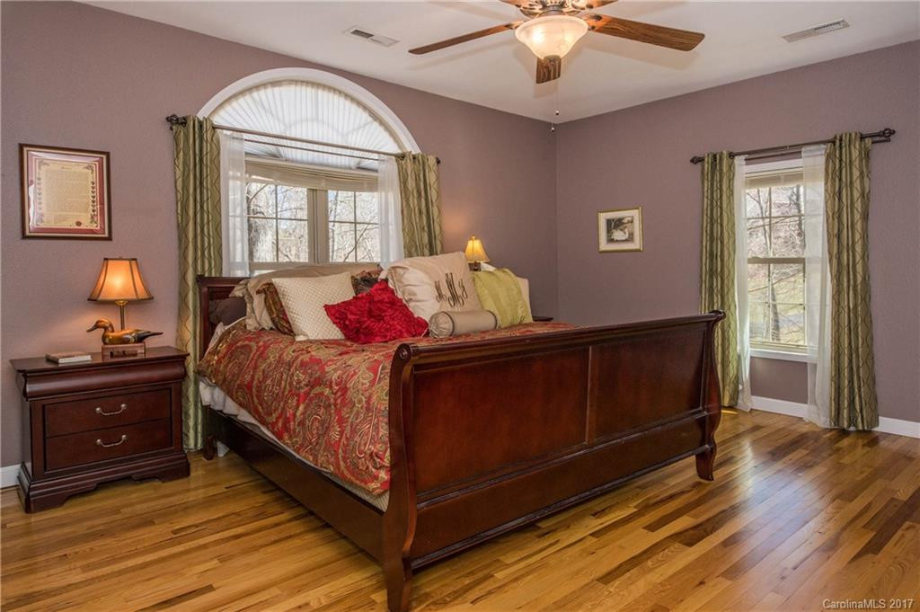 565 Sweetwater Drive - Photo 11