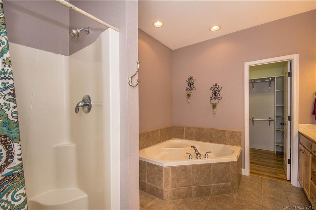 565 Sweetwater Drive - Photo 13