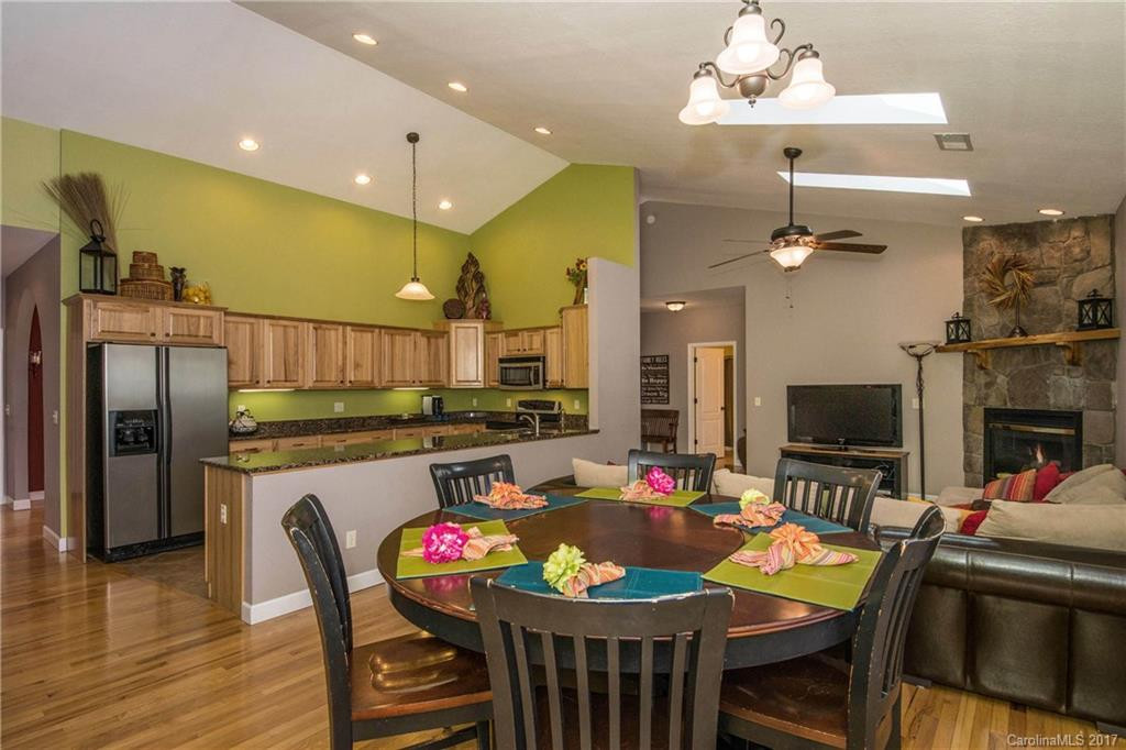 565 Sweetwater Drive - Photo 6