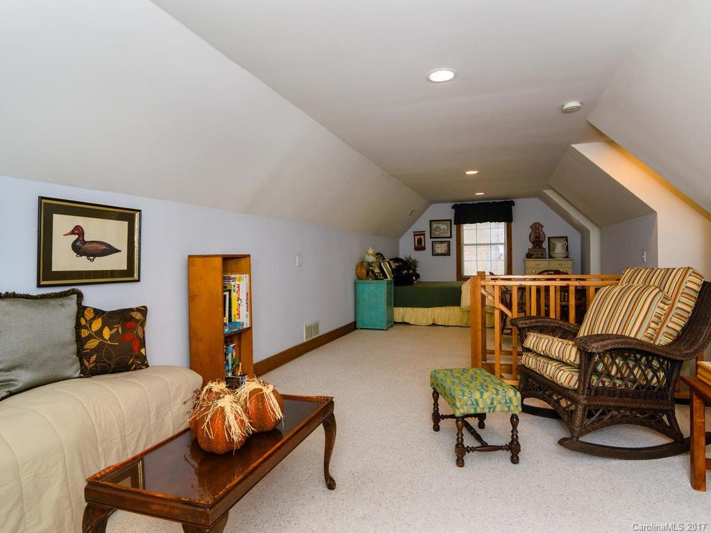307 Blue Rock Road - Photo 11