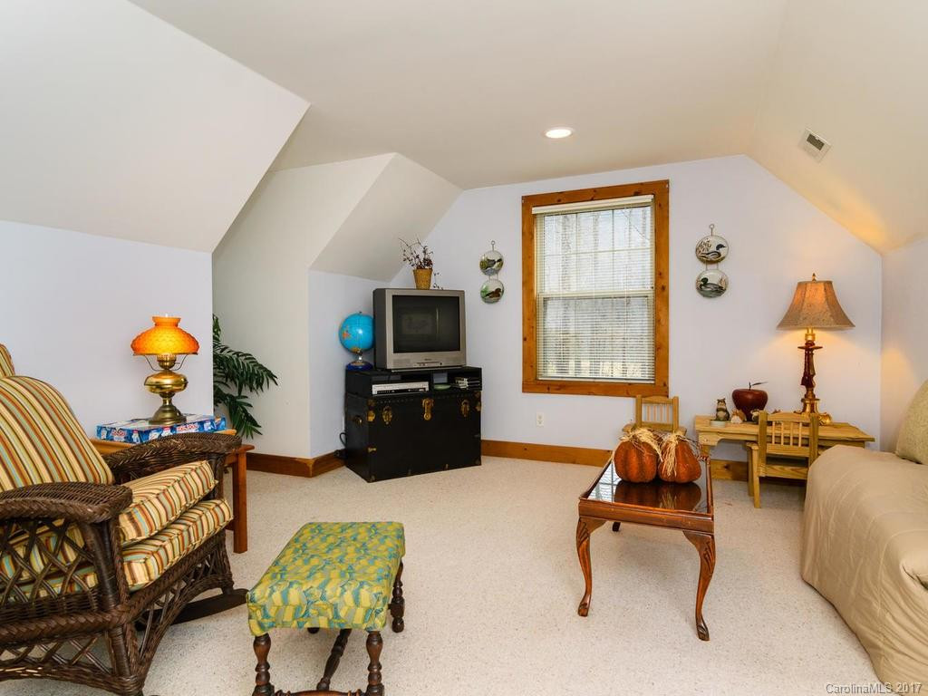 307 Blue Rock Road - Photo 12