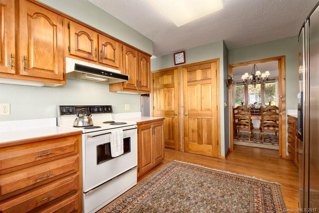 25 Peach Knob Drive - Photo 12