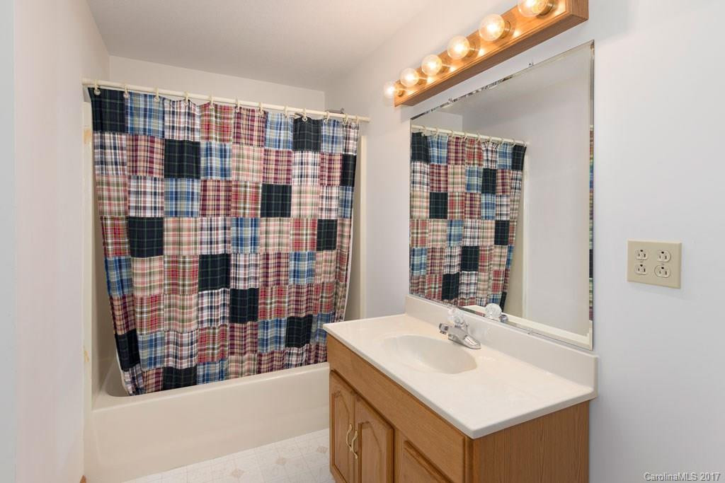 25 Peach Knob Drive - Photo 24