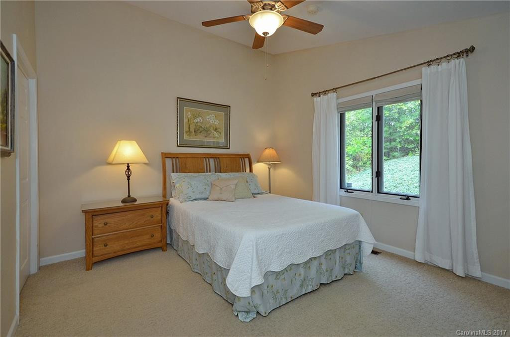 4521 Cove Loop Road - Photo 13