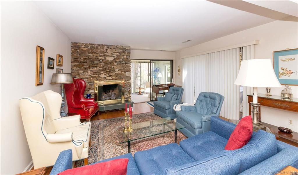 2 Lakemoor Lane #2 - Photo 7