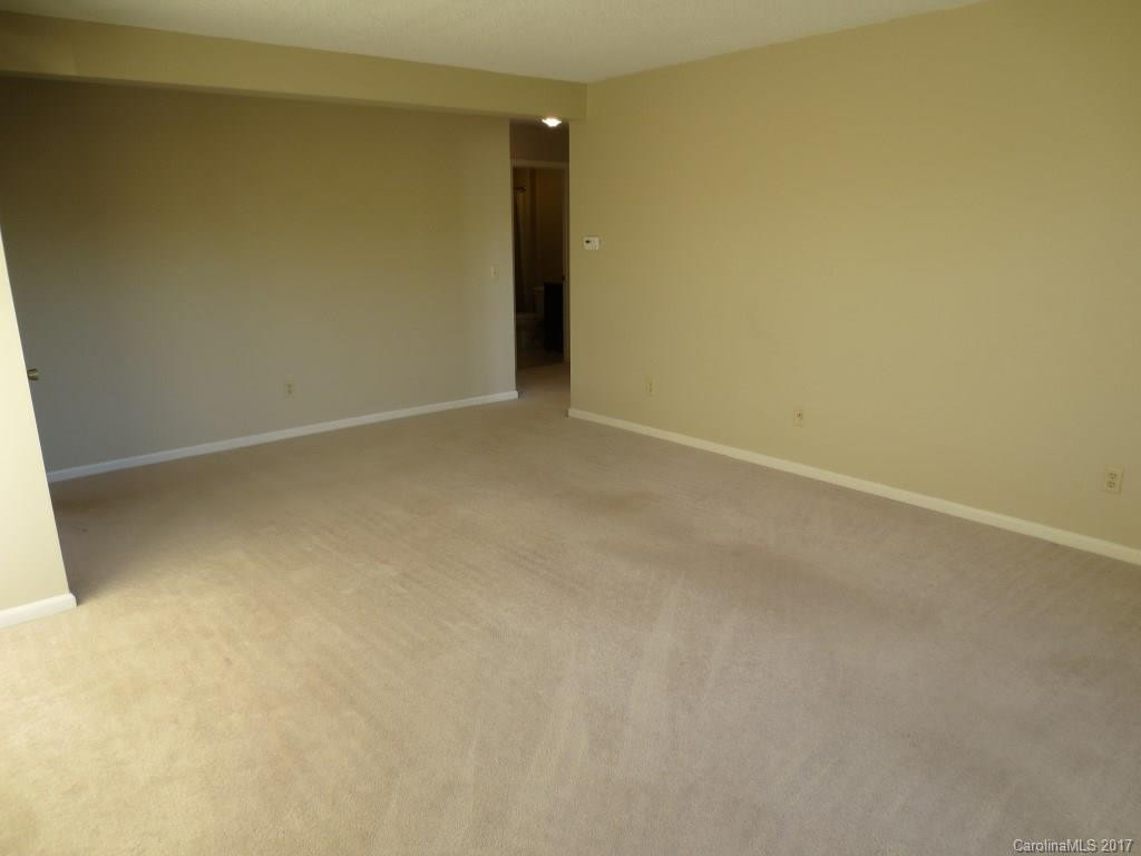 28 Capri Lane #1-A - Photo 7