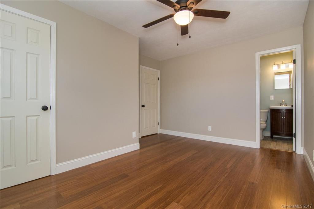 7 Lakeside Drive - Photo 13