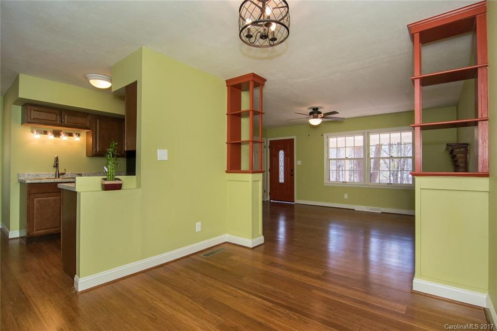 7 Lakeside Drive - Photo 8