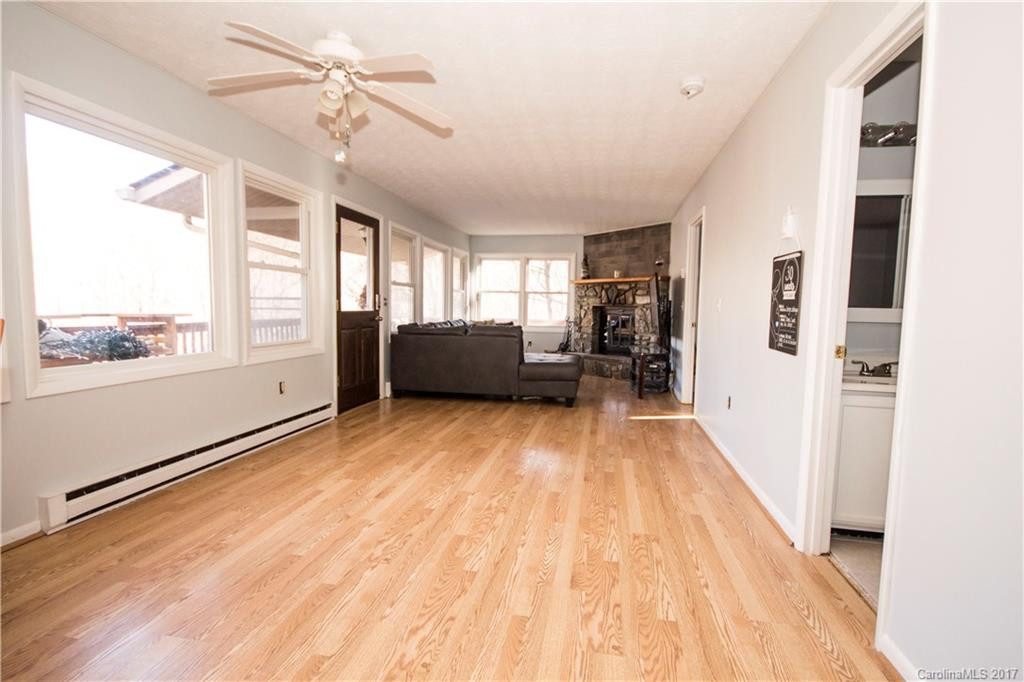 282 Friar Tuck Lane - Photo 8