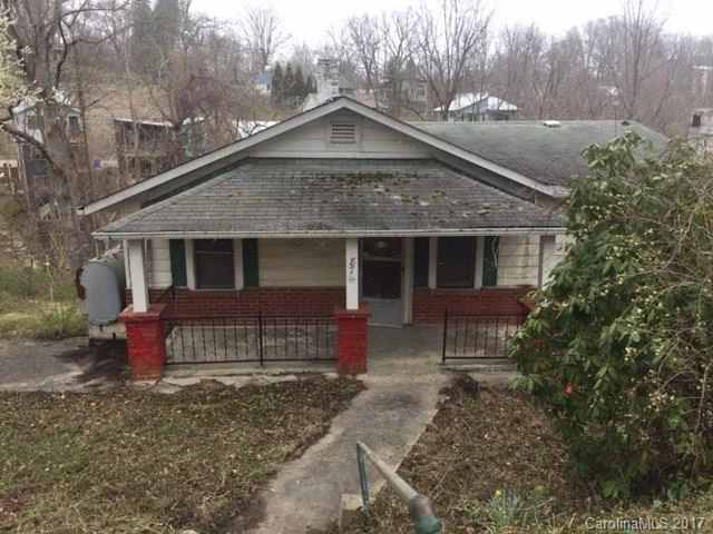 87 Deaver Street