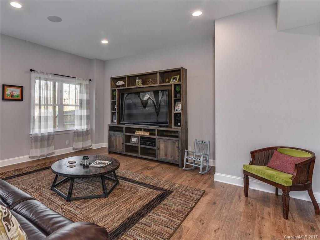 9 Little Fox Lane - Photo 16