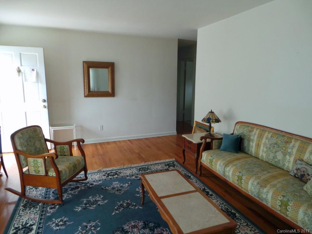 40 Marlowe Drive - Photo 2