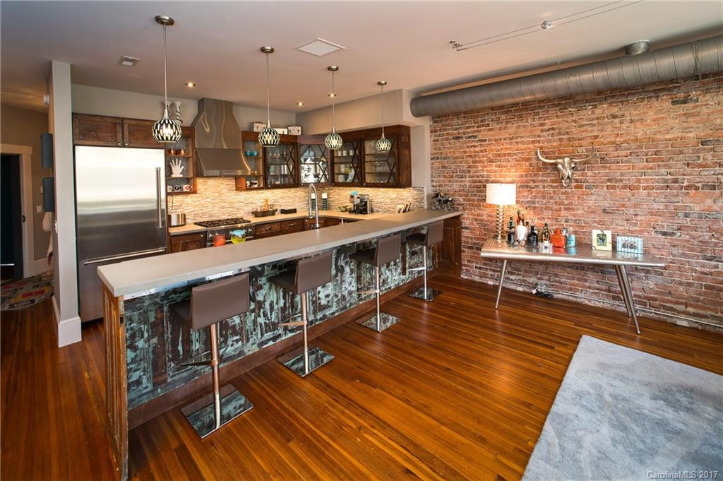 57 Broadway Street #B - Photo 6