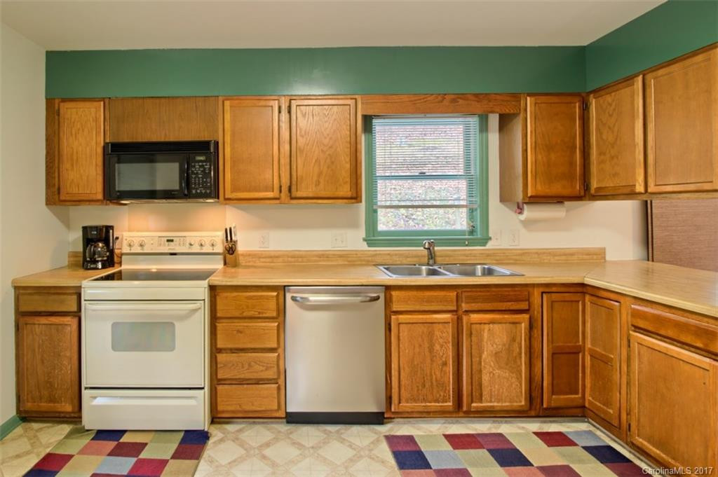 104 Mountain Place #37 - Photo 11