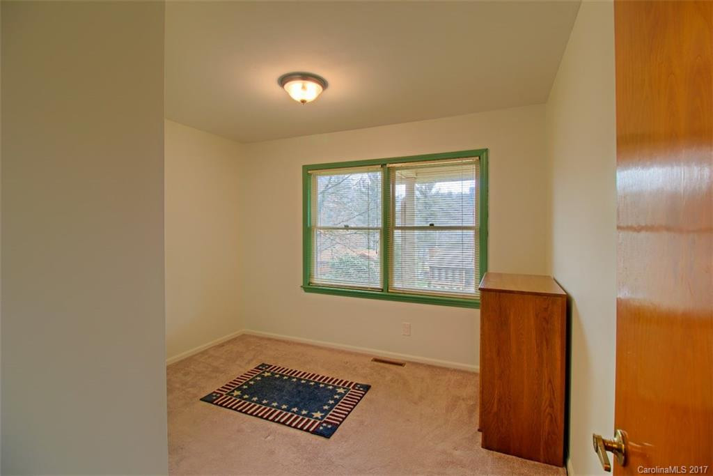 104 Mountain Place #37 - Photo 14