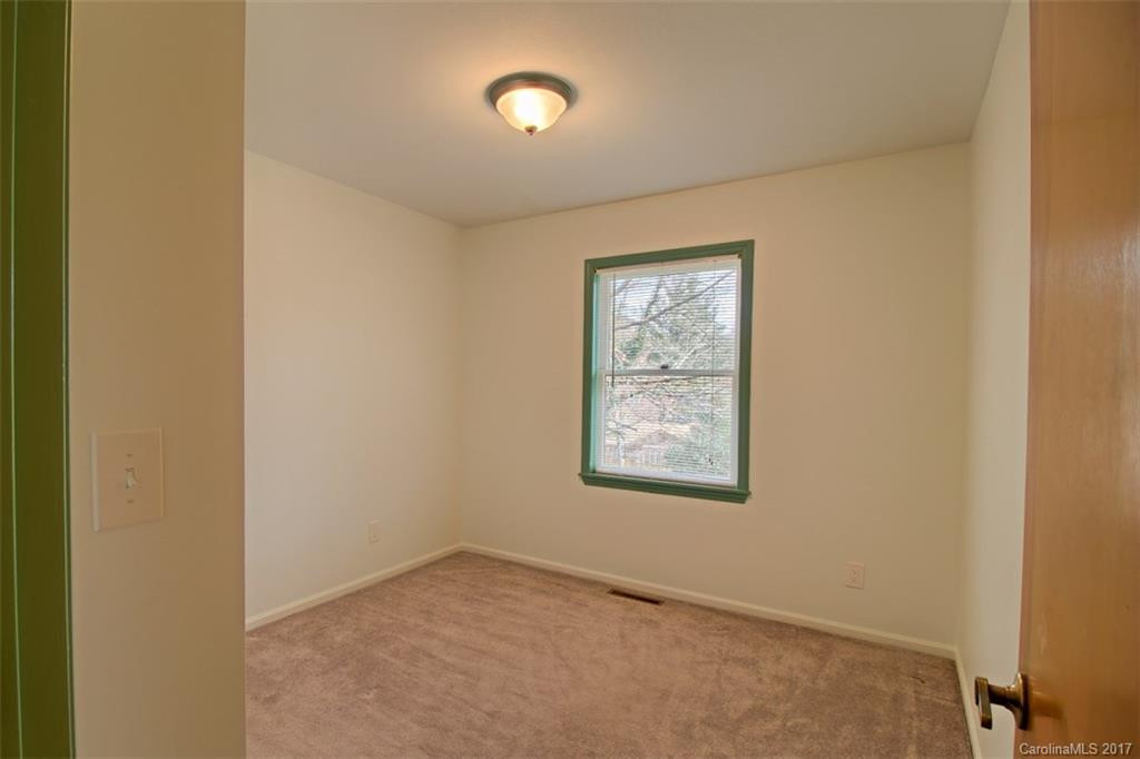 104 Mountain Place #37 - Photo 16
