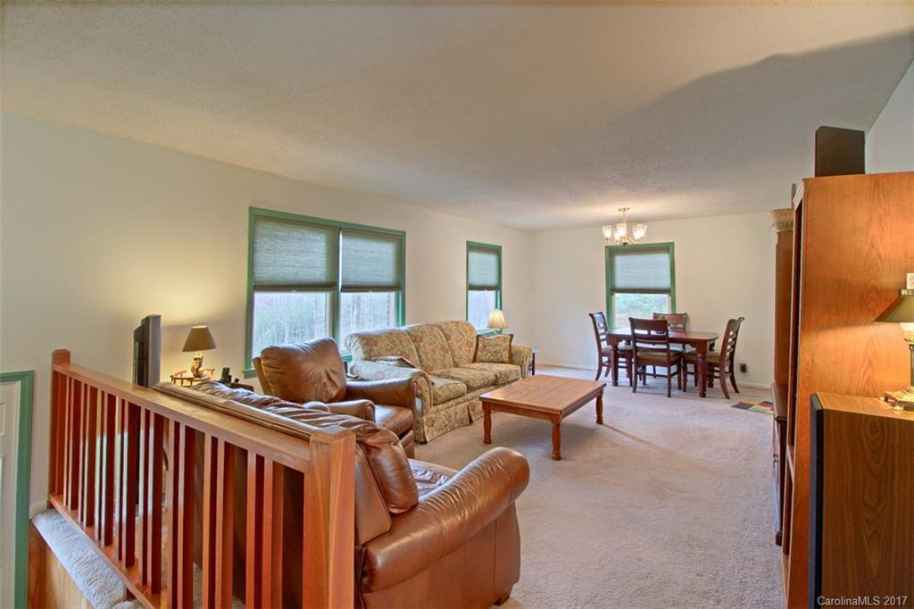 104 Mountain Place #37 - Photo 4