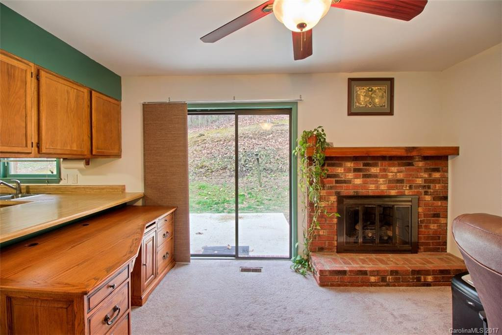 104 Mountain Place #37 - Photo 8