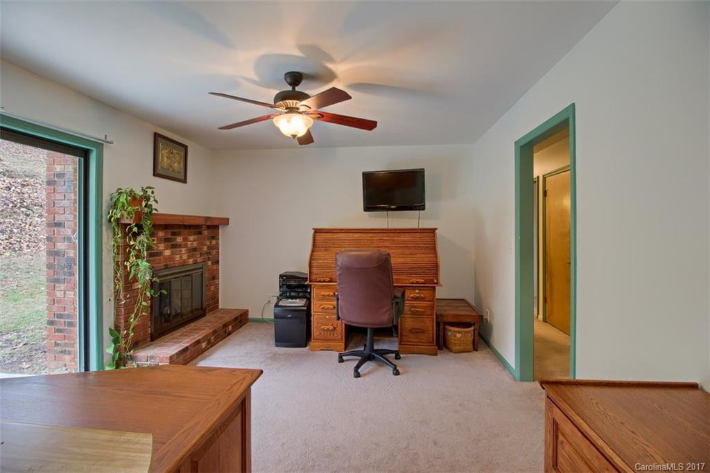 104 Mountain Place #37 - Photo 9