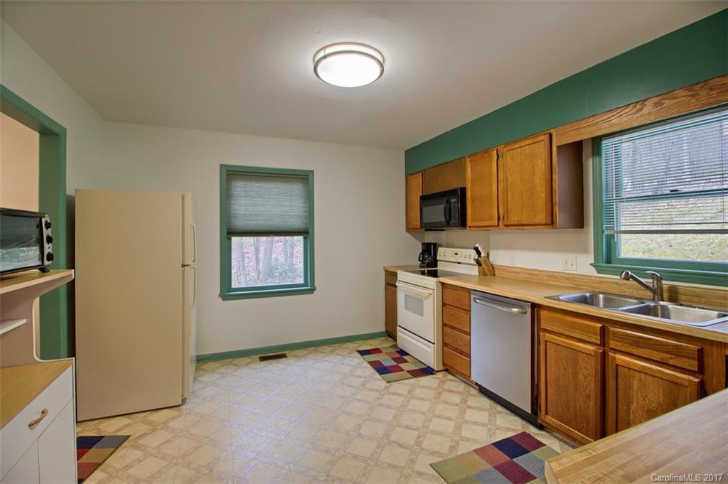 104 Mountain Place #37 - Photo 10