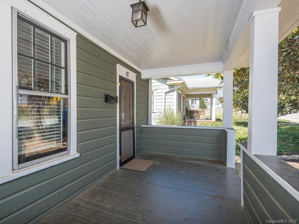 47 Ridgelawn Road - Photo 2