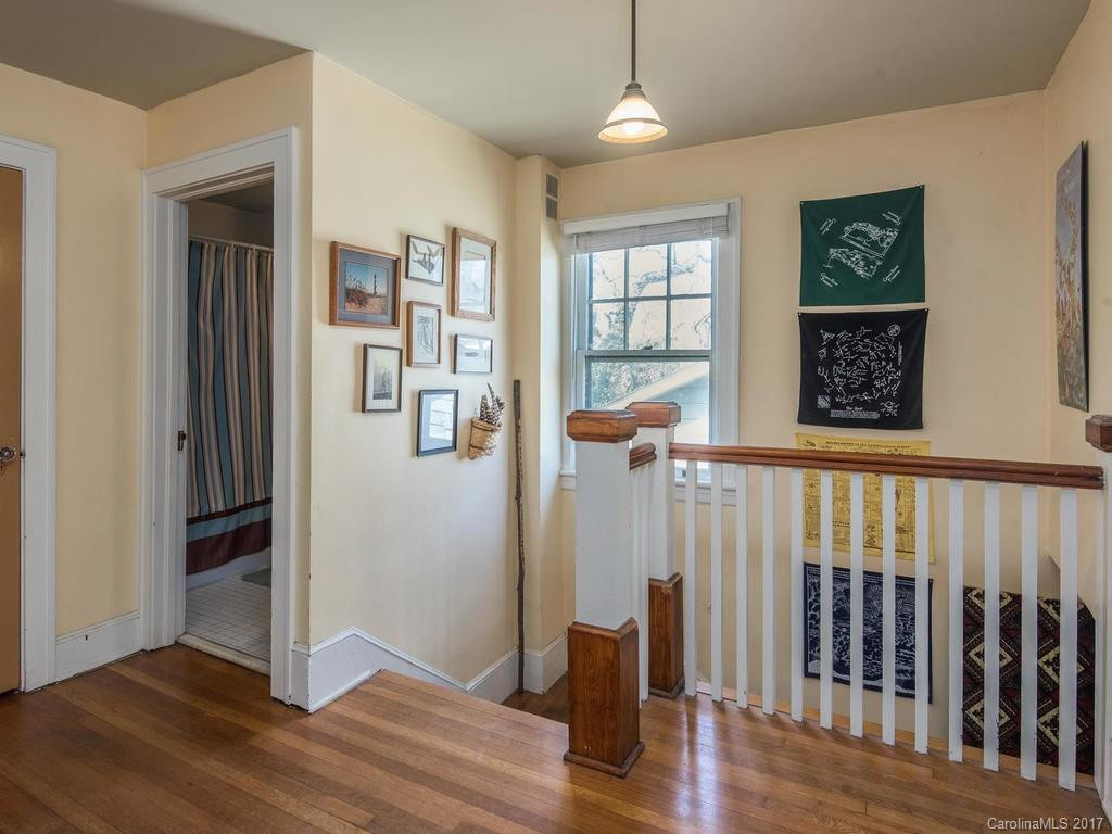47 Ridgelawn Road - Photo 11