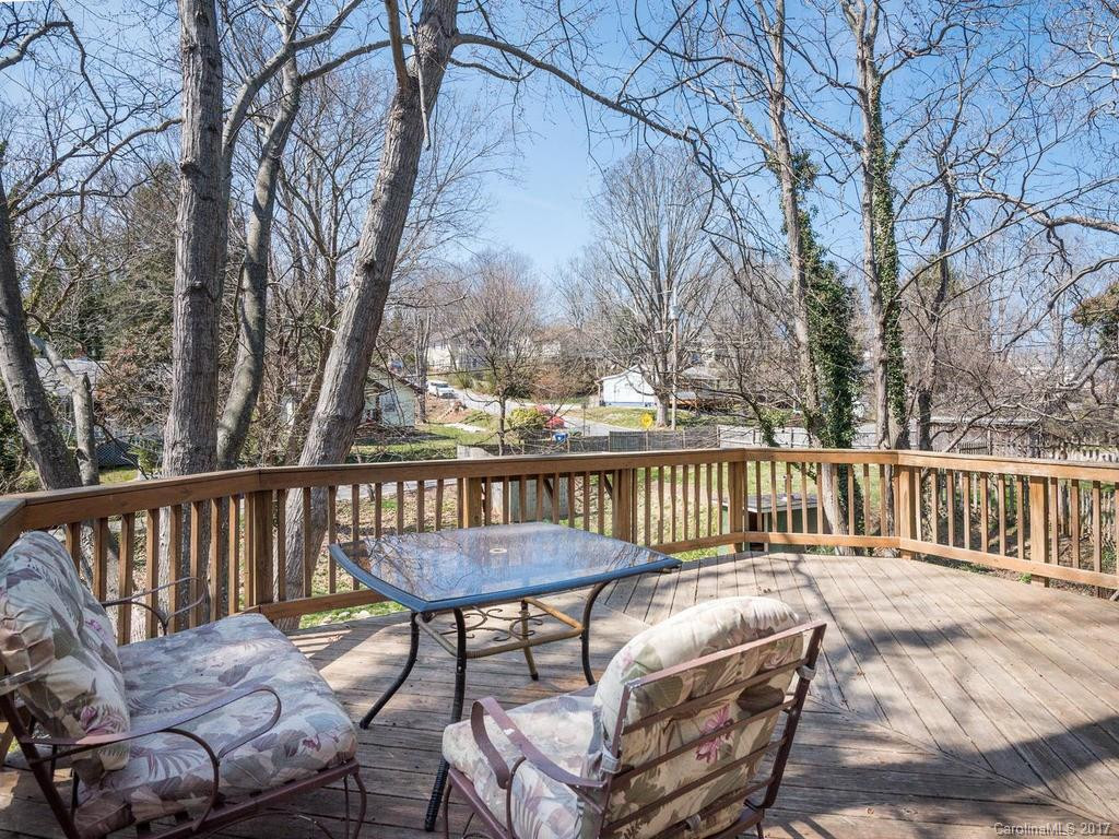 47 Ridgelawn Road - Photo 16