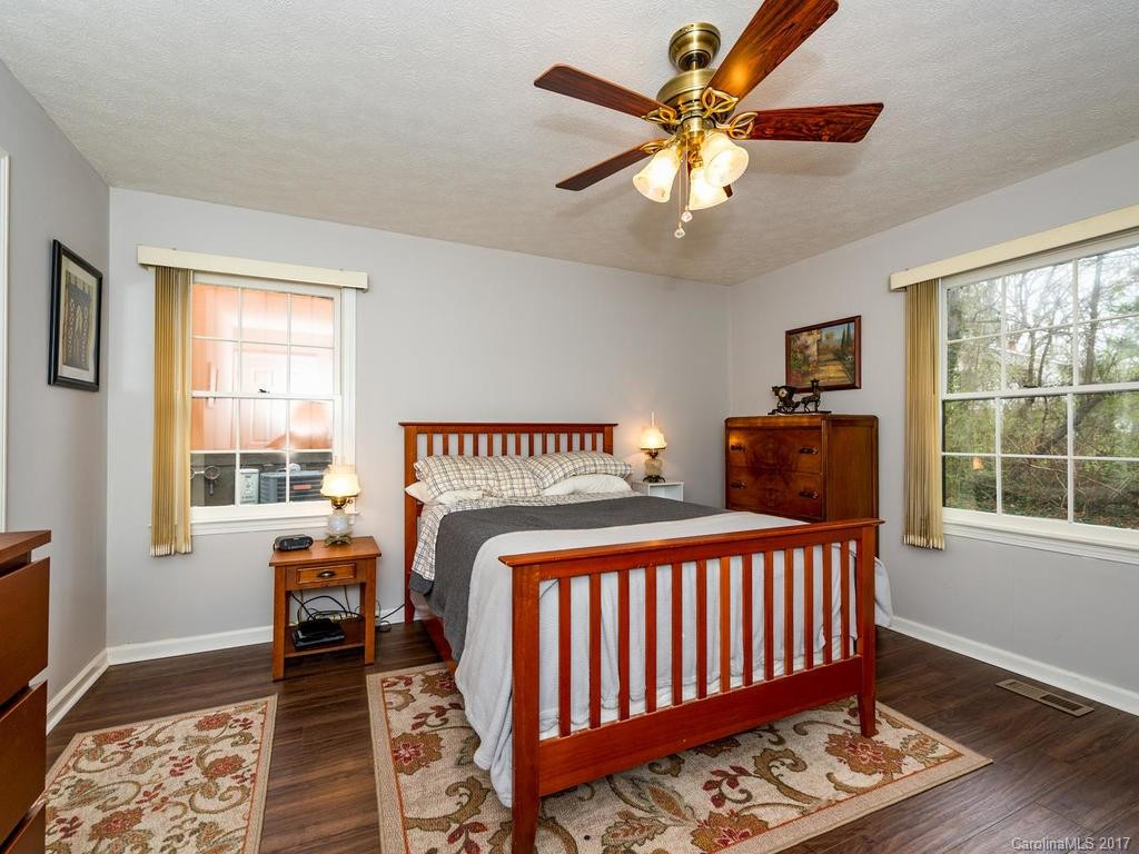 1740 A Haywood Manor Road #11-A - Photo 18