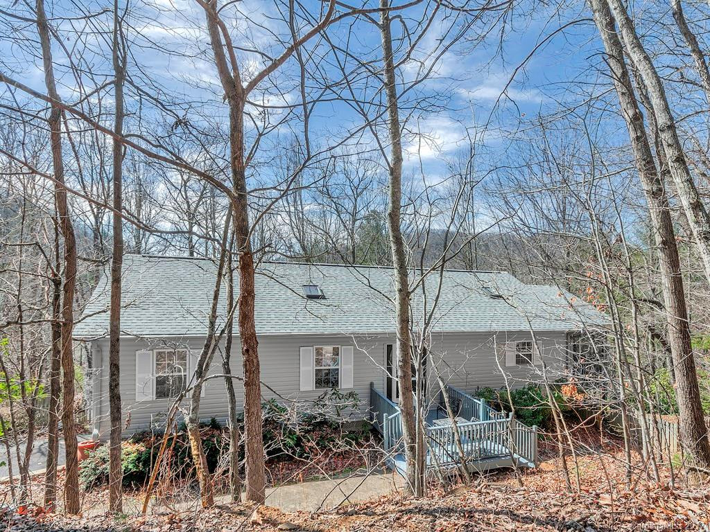 6 Chestnut Mountain Lane