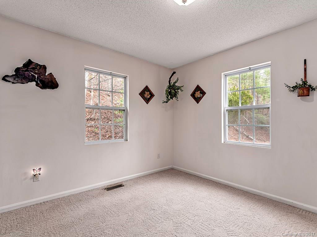 6 Chestnut Mountain Lane - Photo 18