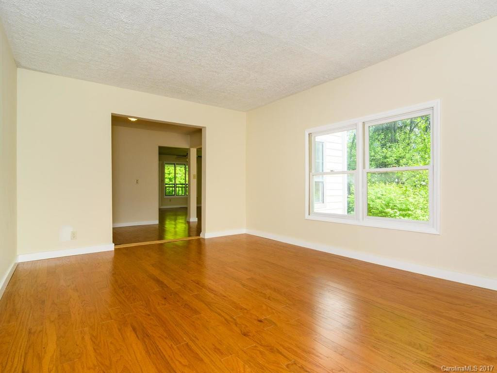 538 Shamrock Drive - Photo 7