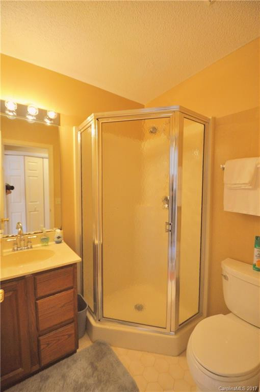 106 Broadmoor Drive - Photo 16