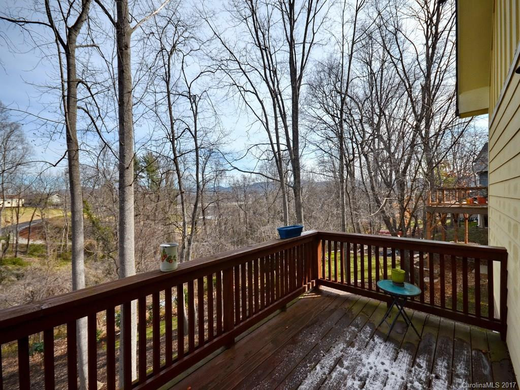 30 Sunrise Drive - Photo 11
