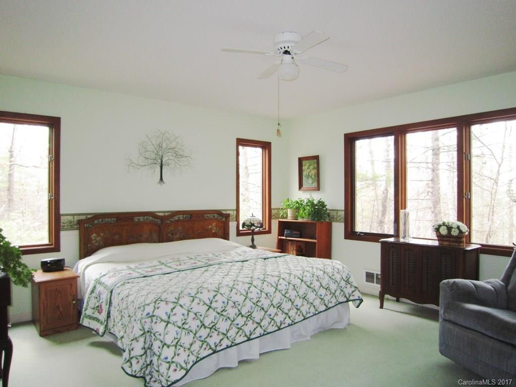 1030 River Bend Drive - Photo 8