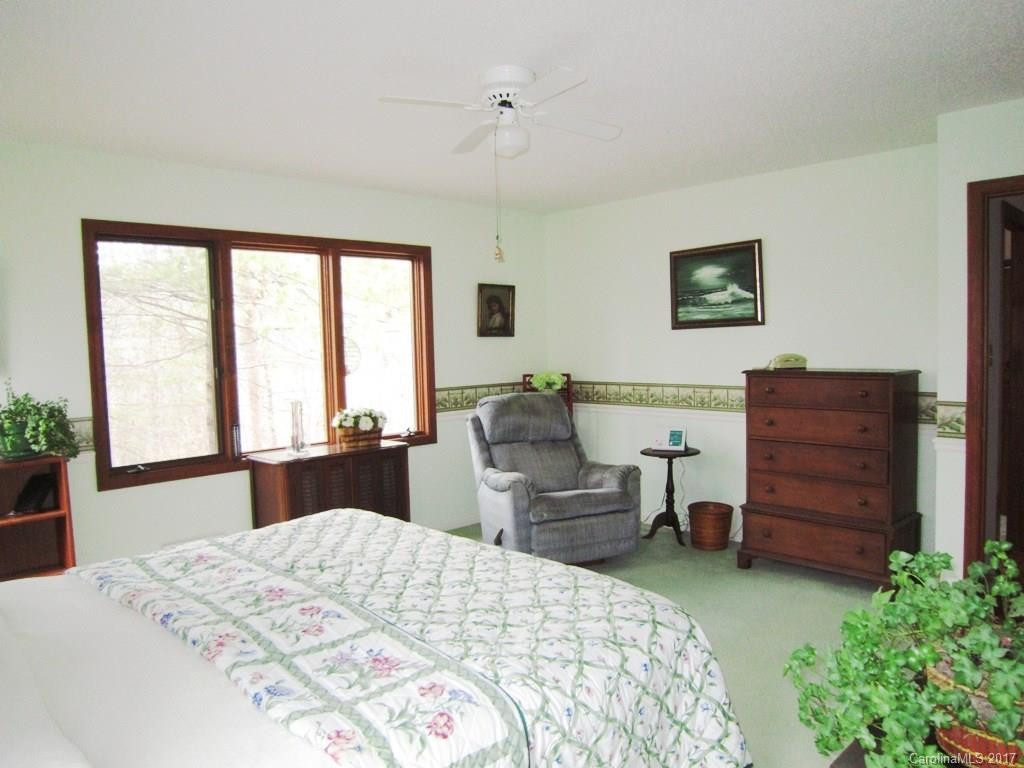 1030 River Bend Drive - Photo 10