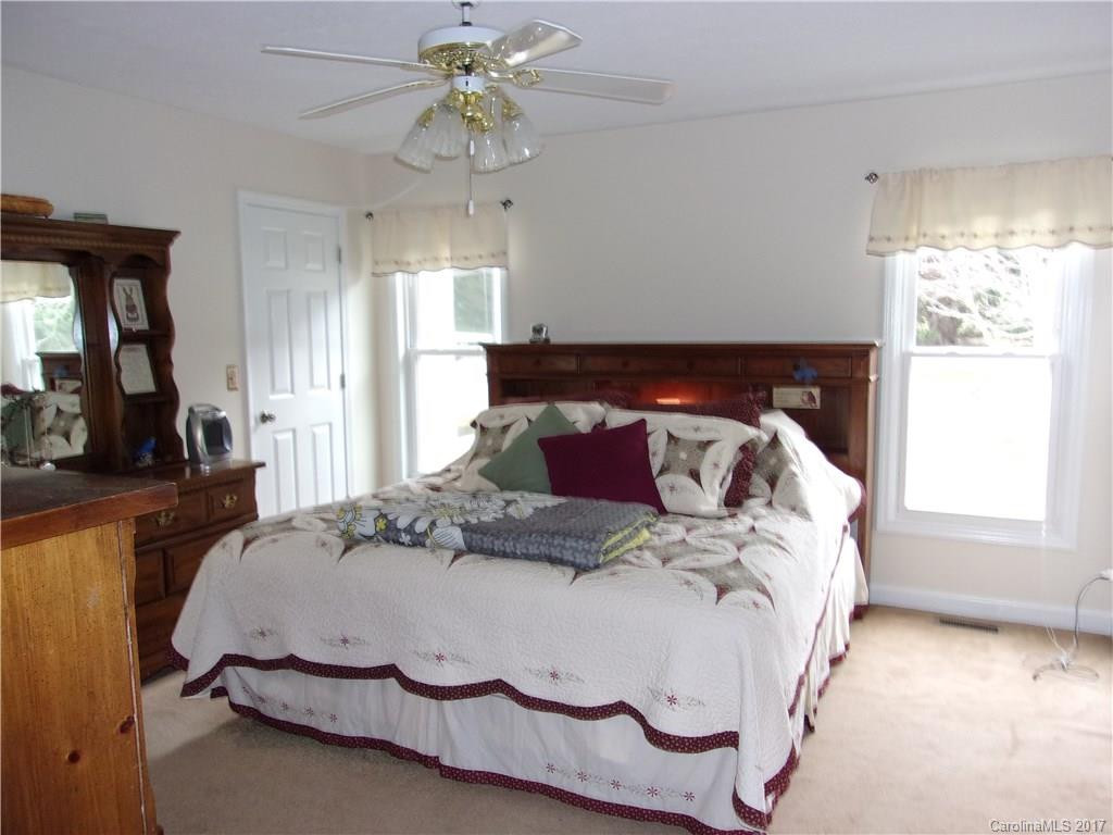 108 Kemp Street - Photo 11