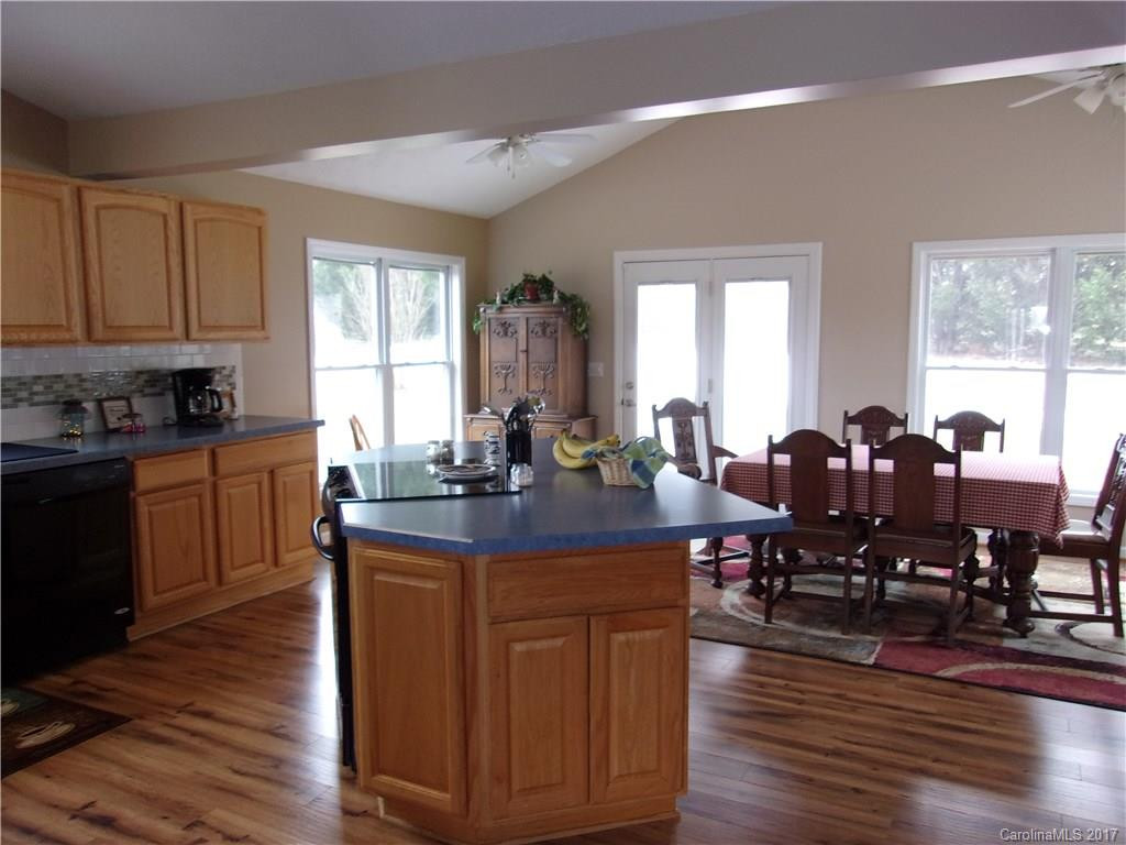 108 Kemp Street - Photo 9