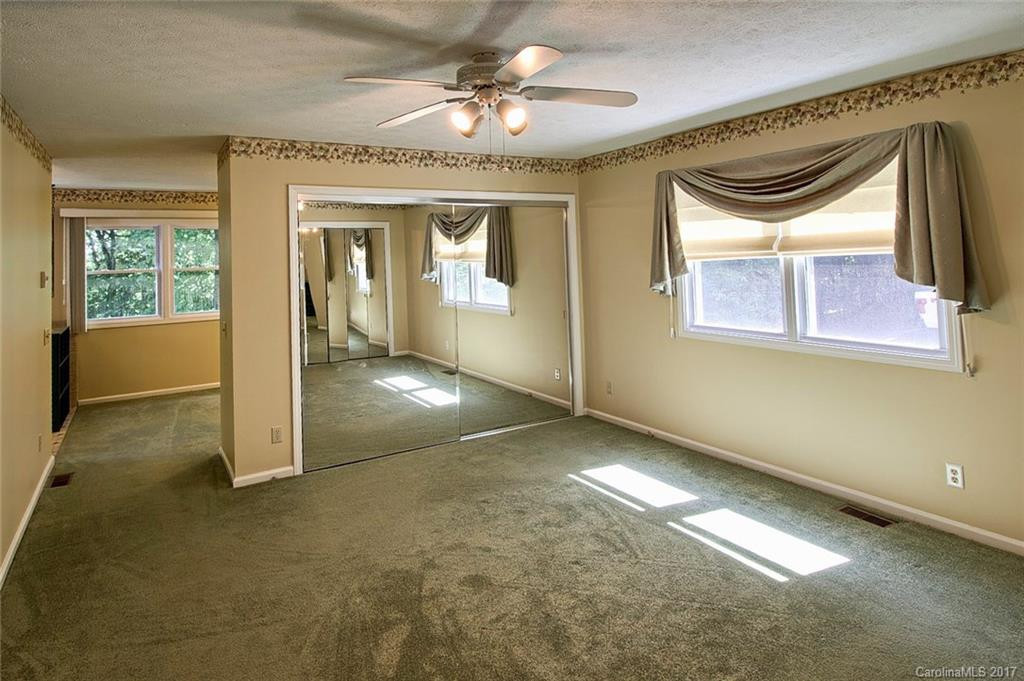 1594 Indian Cave Road - Photo 12