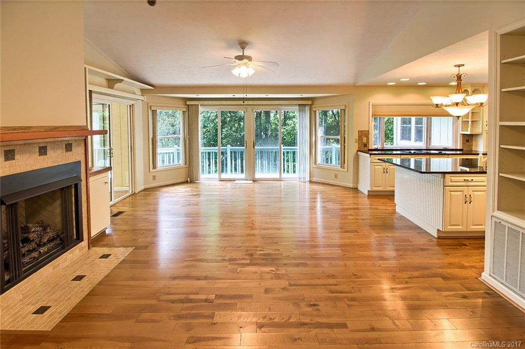 1594 Indian Cave Road - Photo 3