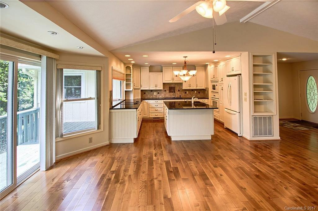 1594 Indian Cave Road - Photo 5