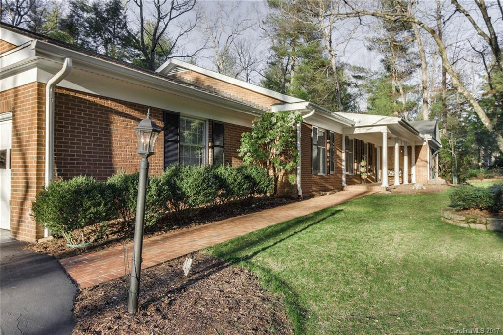 112 Glengary Drive - Photo 2