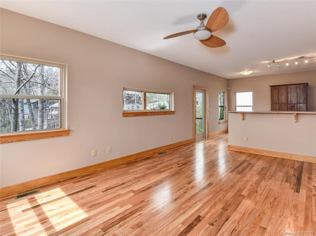 6 Stillwell Street - Photo 4
