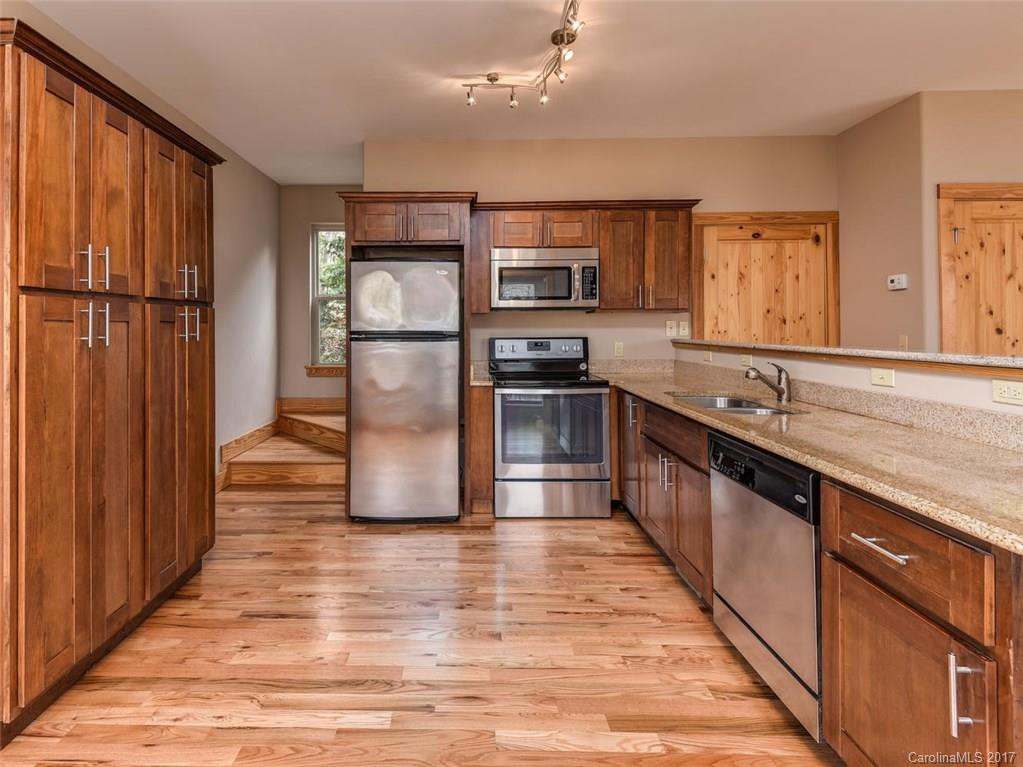 6 Stillwell Street - Photo 8