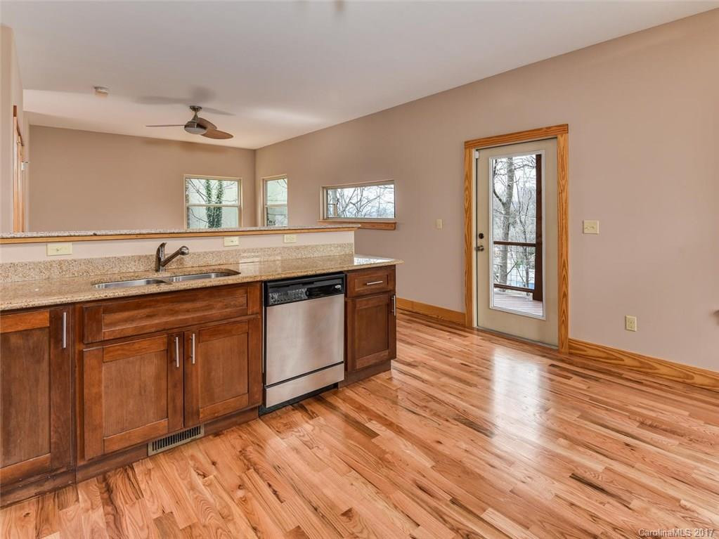 6 Stillwell Street - Photo 10